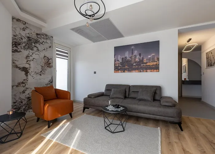 20th Floor Amazing View, & Fitness Parking 公寓