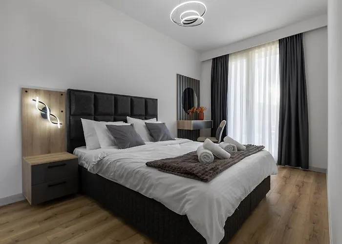 20th Floor Amazing View, & Fitness Parking Appartement *